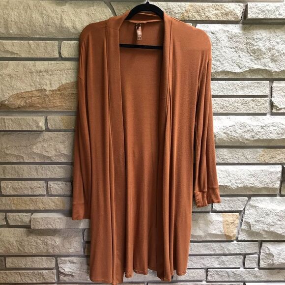 SKIMS Women's Robe in Rich Mustard - Picture 2 of 11